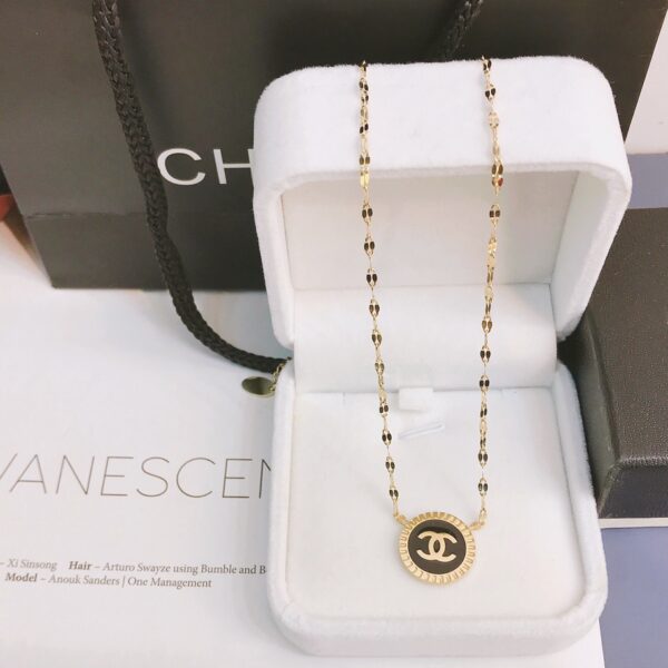 Replica CHANEL Necklace