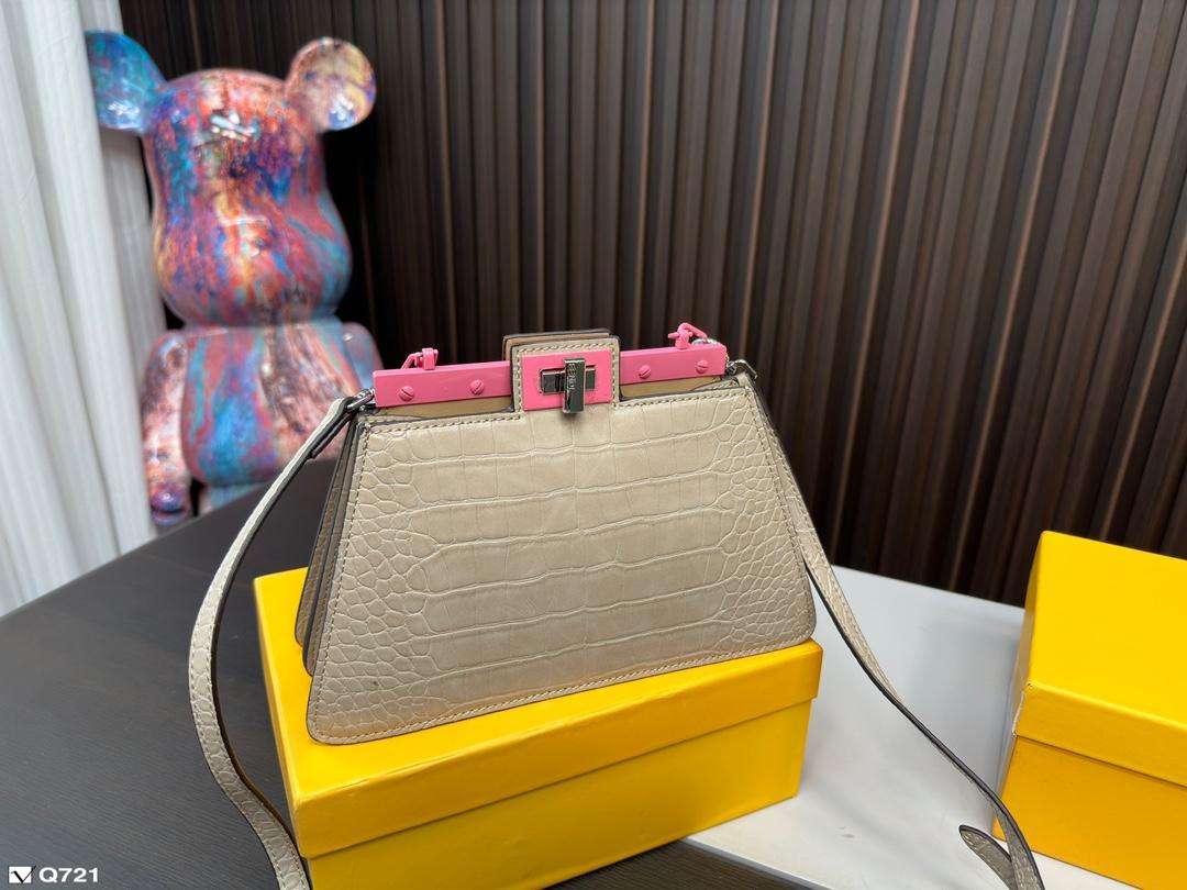 Replica Fendi Bag 25*14CM