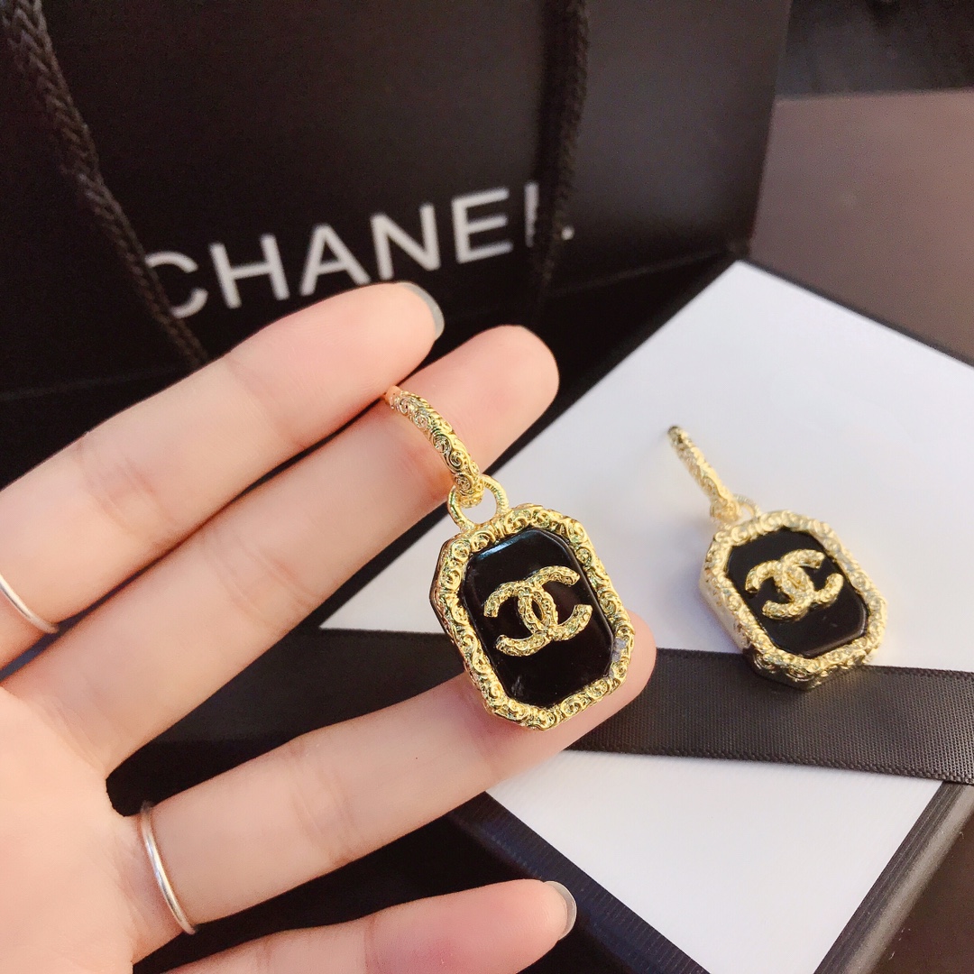 Replica CHANEL Earring