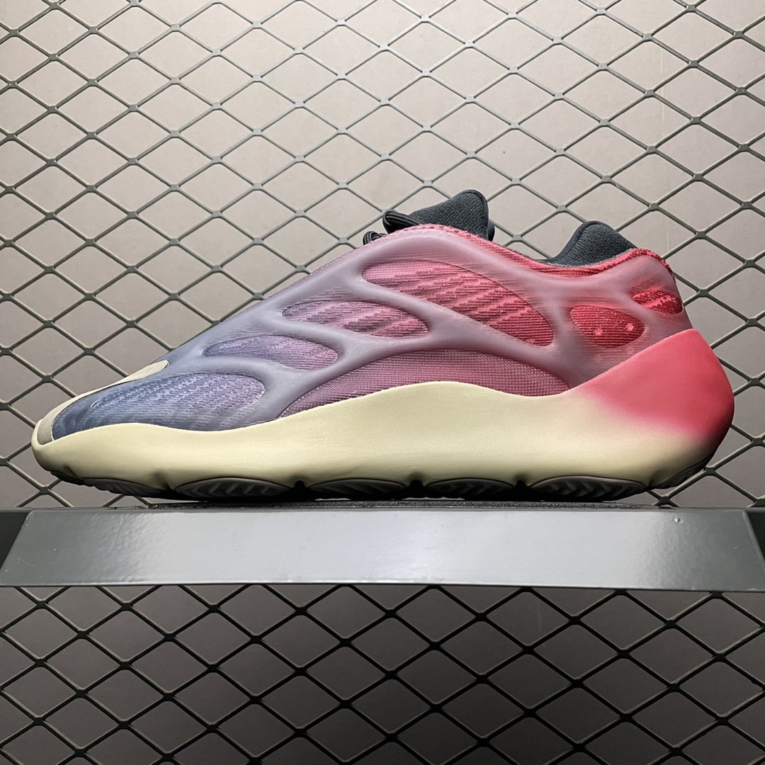 Replica Adidas Yeezy Shoe Adidas Yeezy 700V3 Fade Carbon GW1814