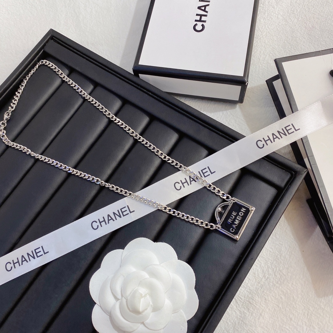 Replica CHANEL Necklace