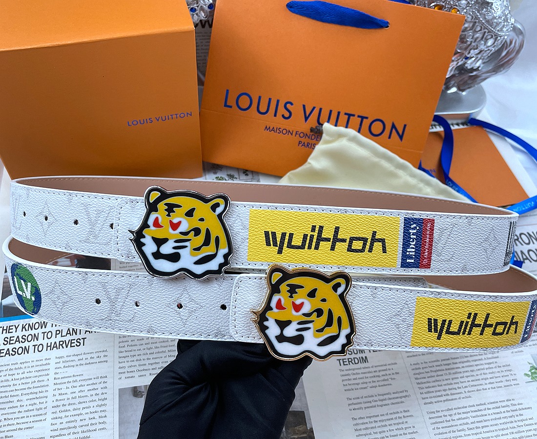 Replica LV belt