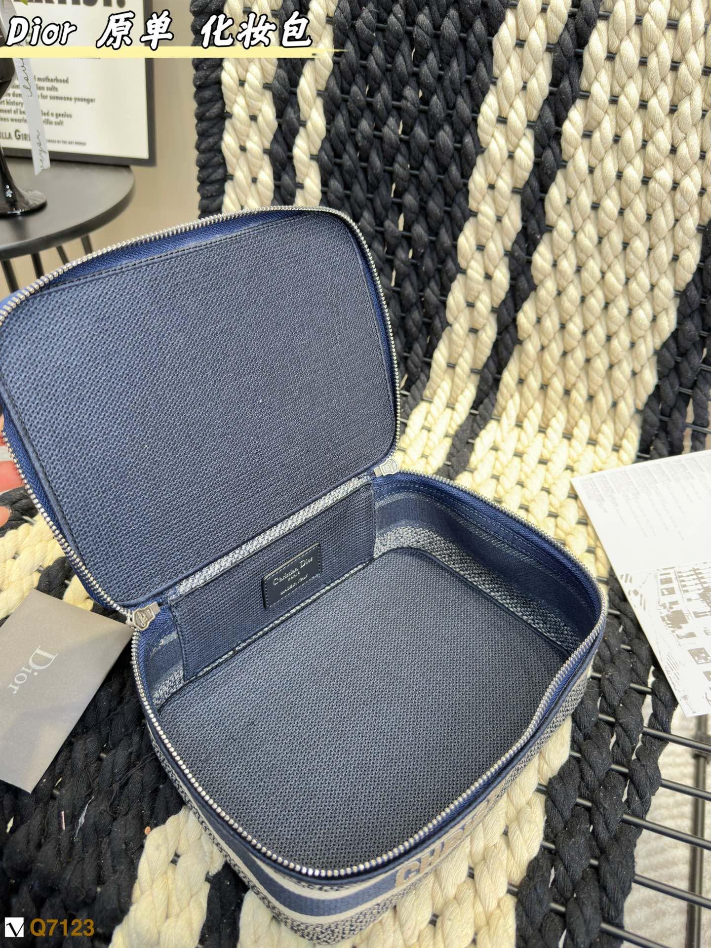 Replica Dior Bag 23*9CM