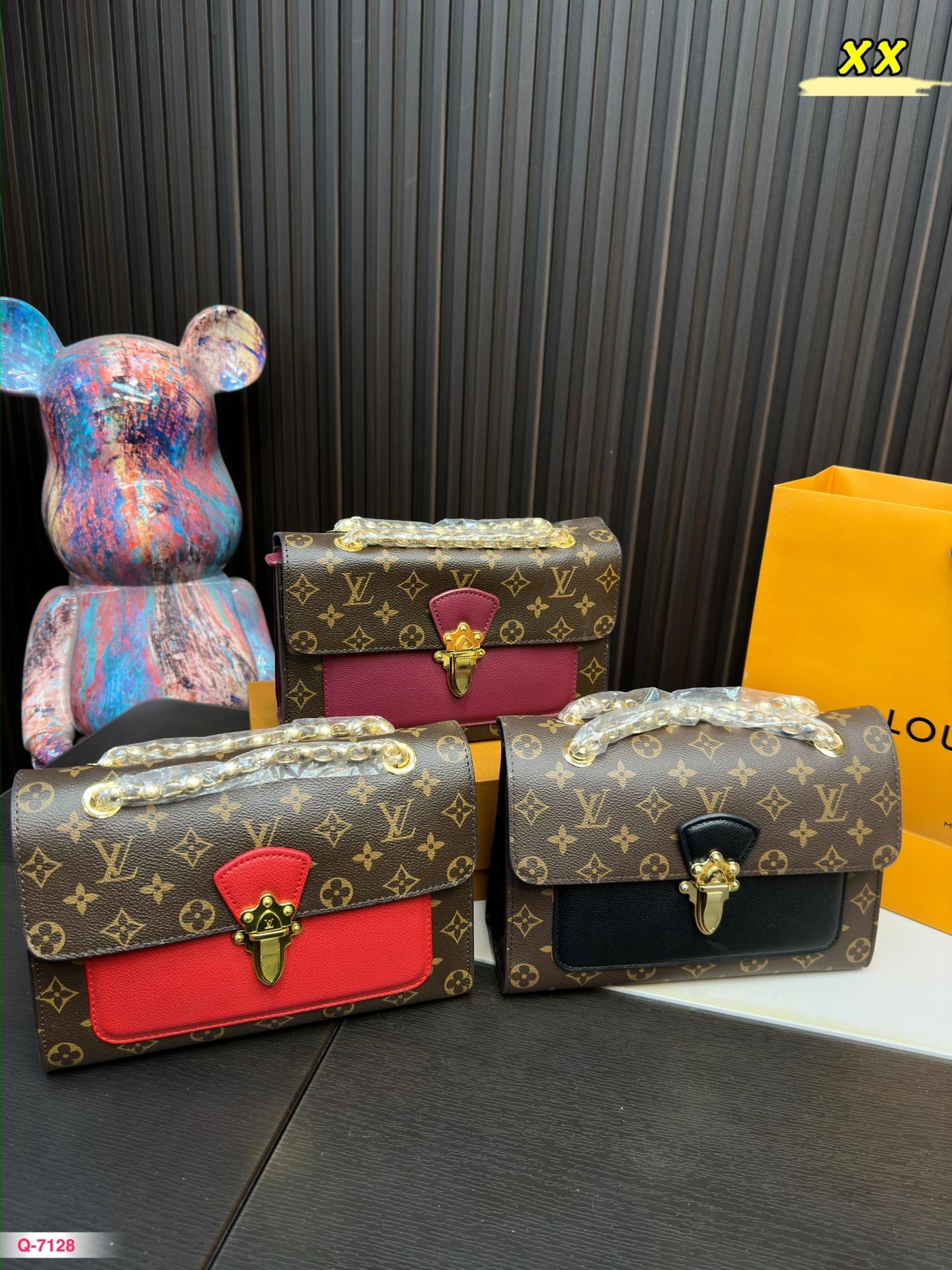Replica Louis Vuitton Bag 26*16CM