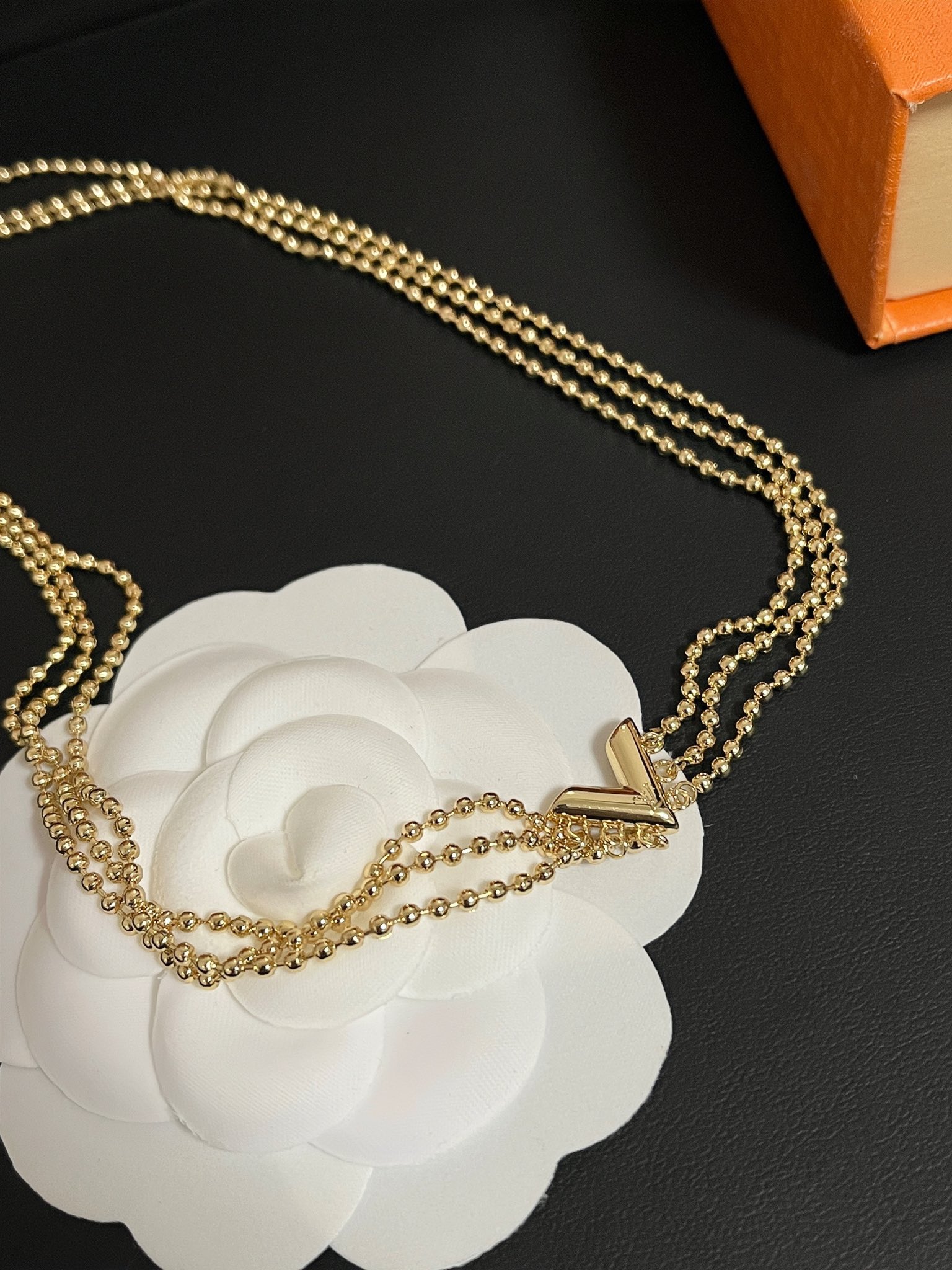Replica LOUIS VUITTON Necklace