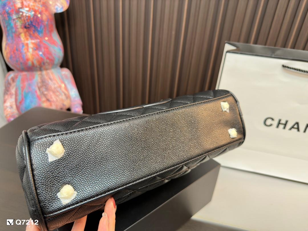 Replica Chanel Bag 28*17CM