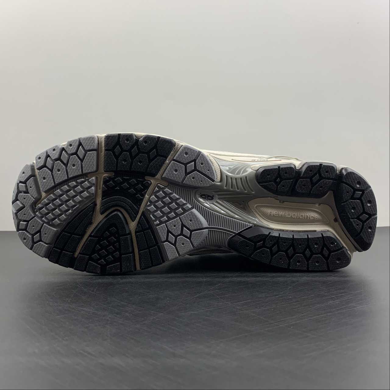 Replica New Balance Shoe New Balance NB1906  M1906RD  36-45