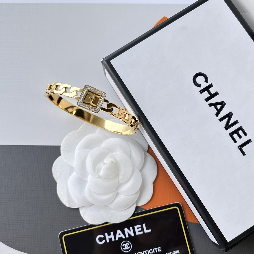 Replica CHANEL Bangle
