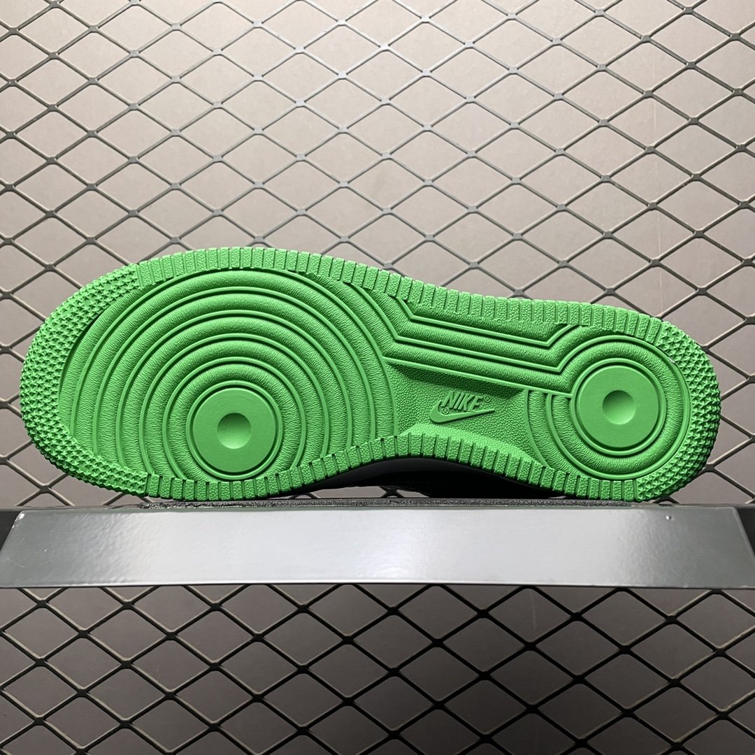 Replica Louis Vuitton Shoe Louis Vuitton x Nike Air Force Green Size 38-45 65PHIO53