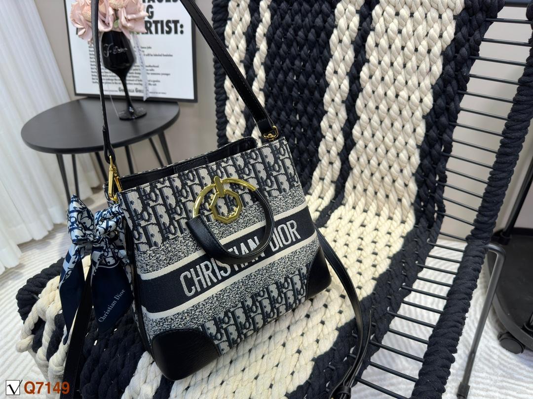 Replica Dior Bag 25*12*21CM