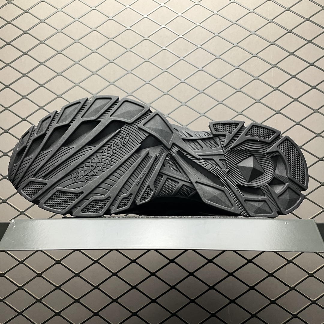 Replica Valentino Shoe Valentino Garavani MS-2960 Low-top Sneaker Size 39-45c