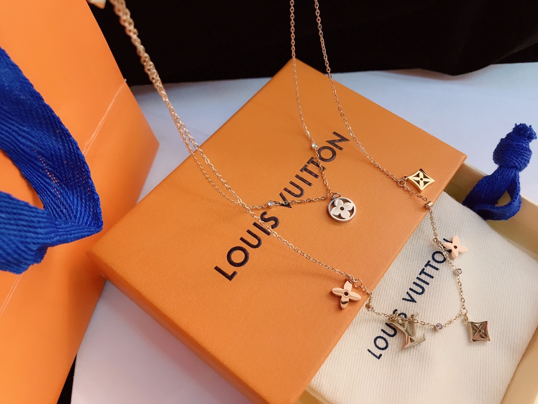 Replica LOUIS VUITTON Necklace