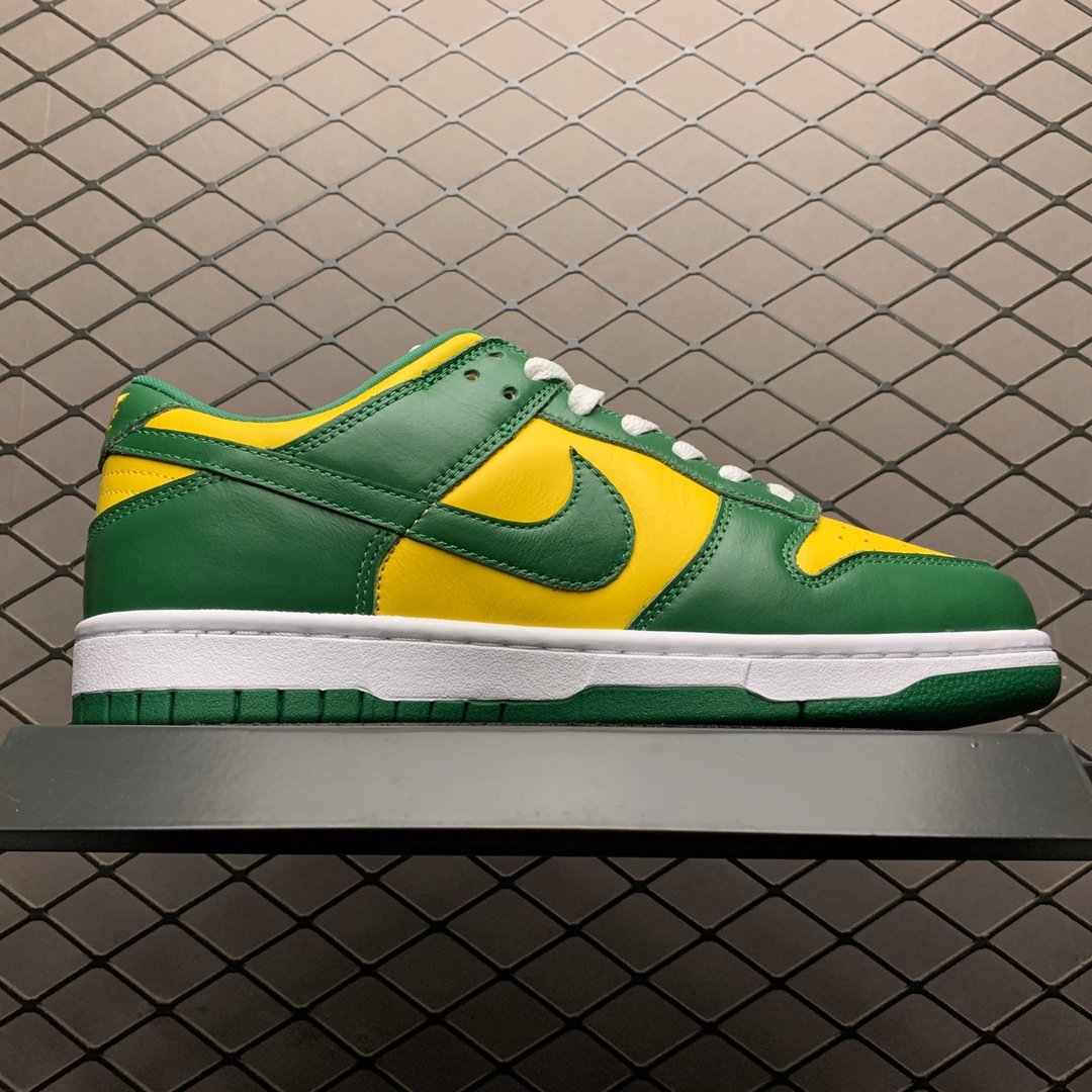 Replica Nike Dunk SB Shoe Nike Dunk Low SP Brazil CU1727-700 36-46