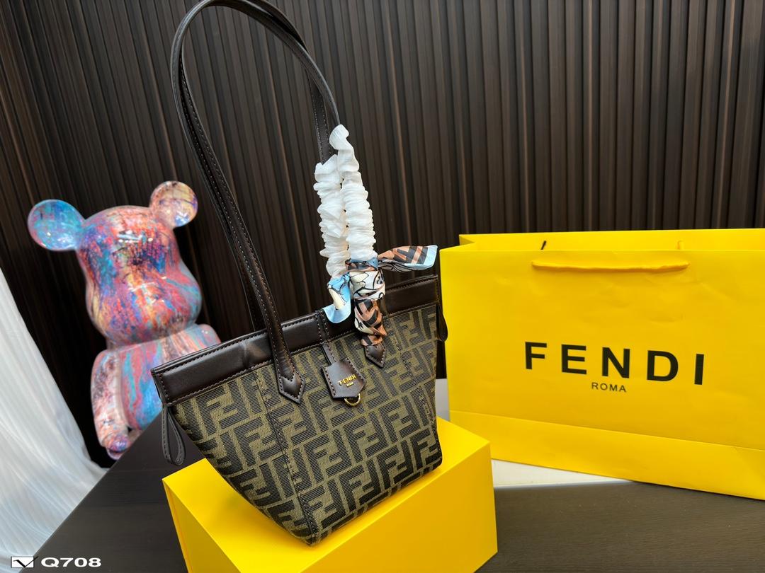 Replica Fendi Bag 15*20CM