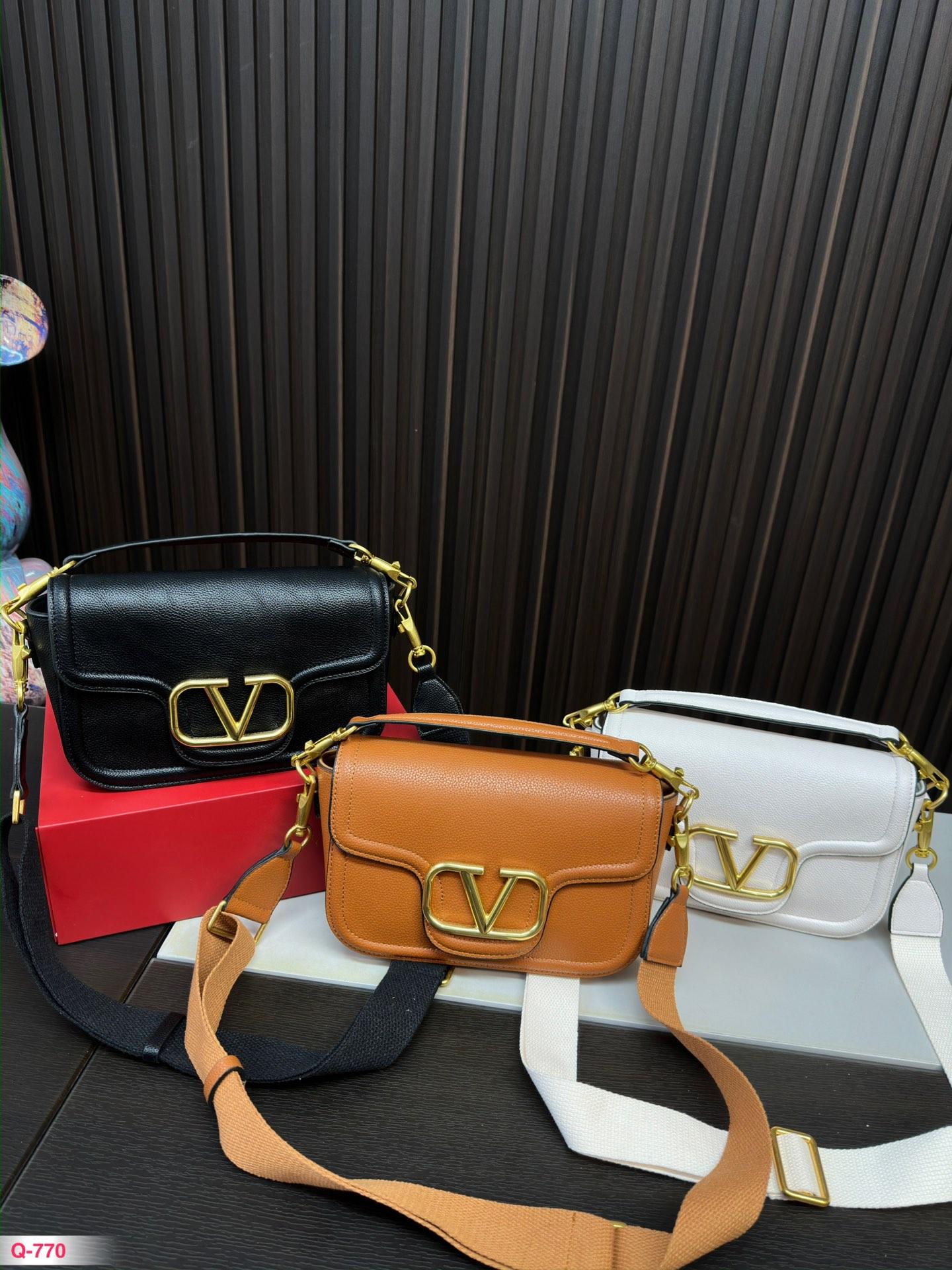 Replica Valentino Bag 15*23CM