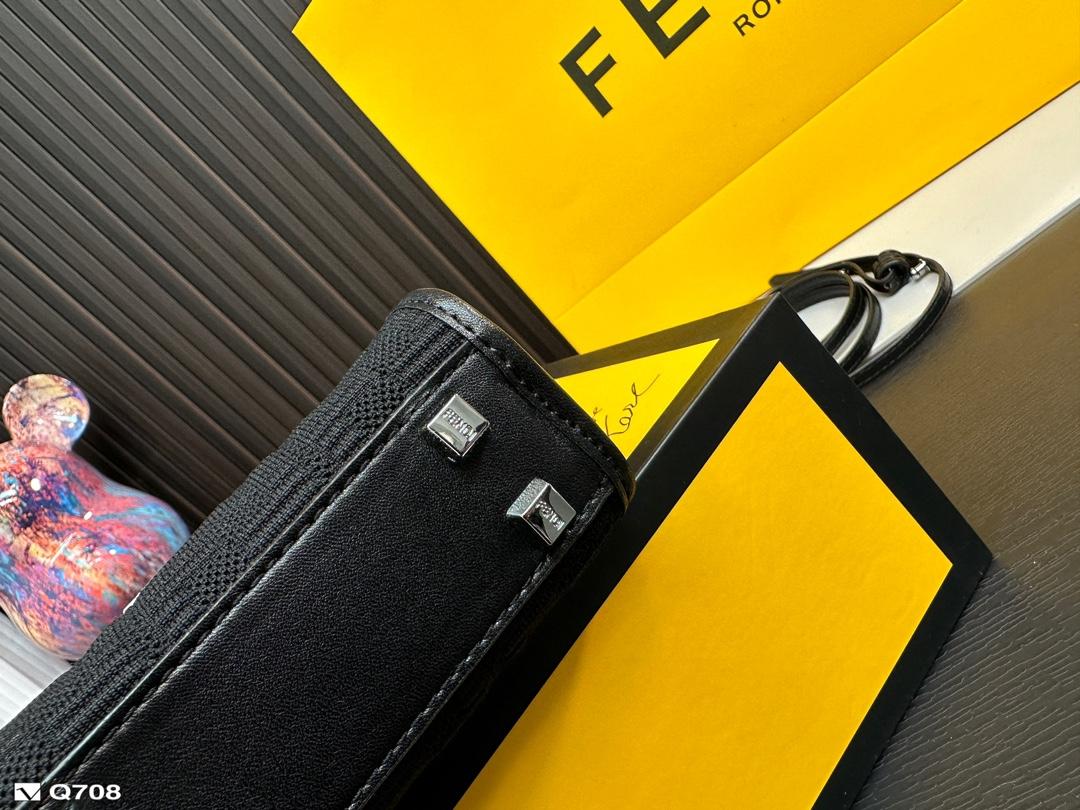 Replica Fendi Bag 14*18CM