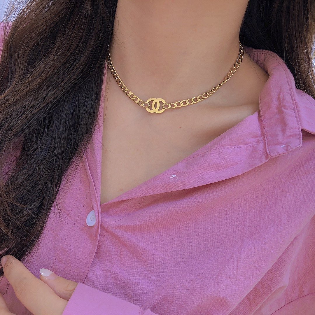 Replica CHANEL Necklace