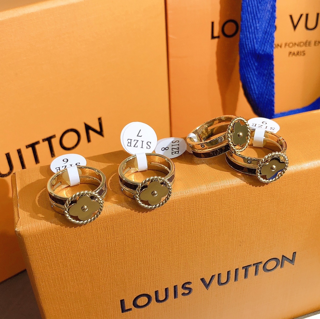 Replica LOUIS VUITTON Ring