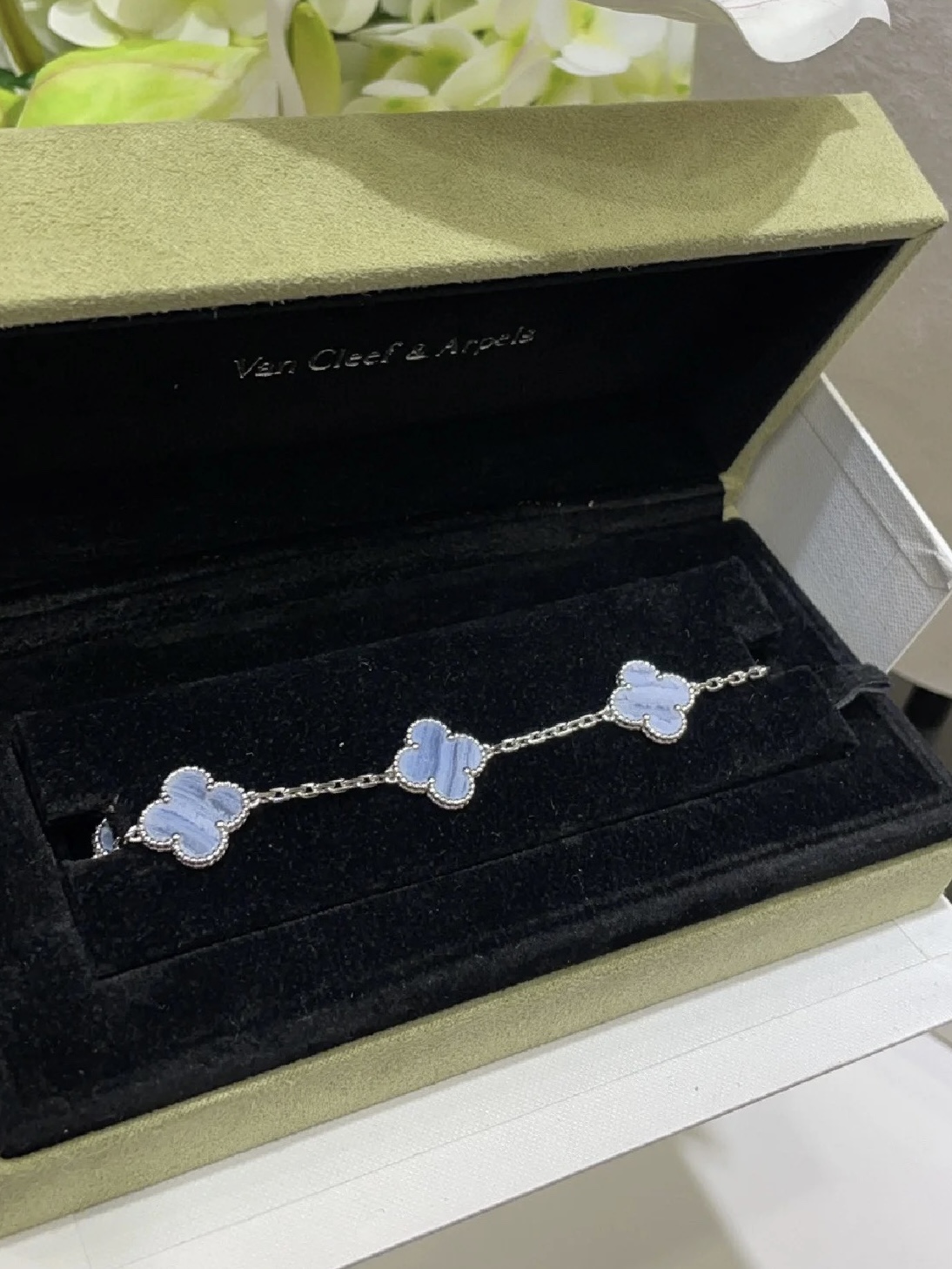 Replica VanCleef Arpels Bracelet