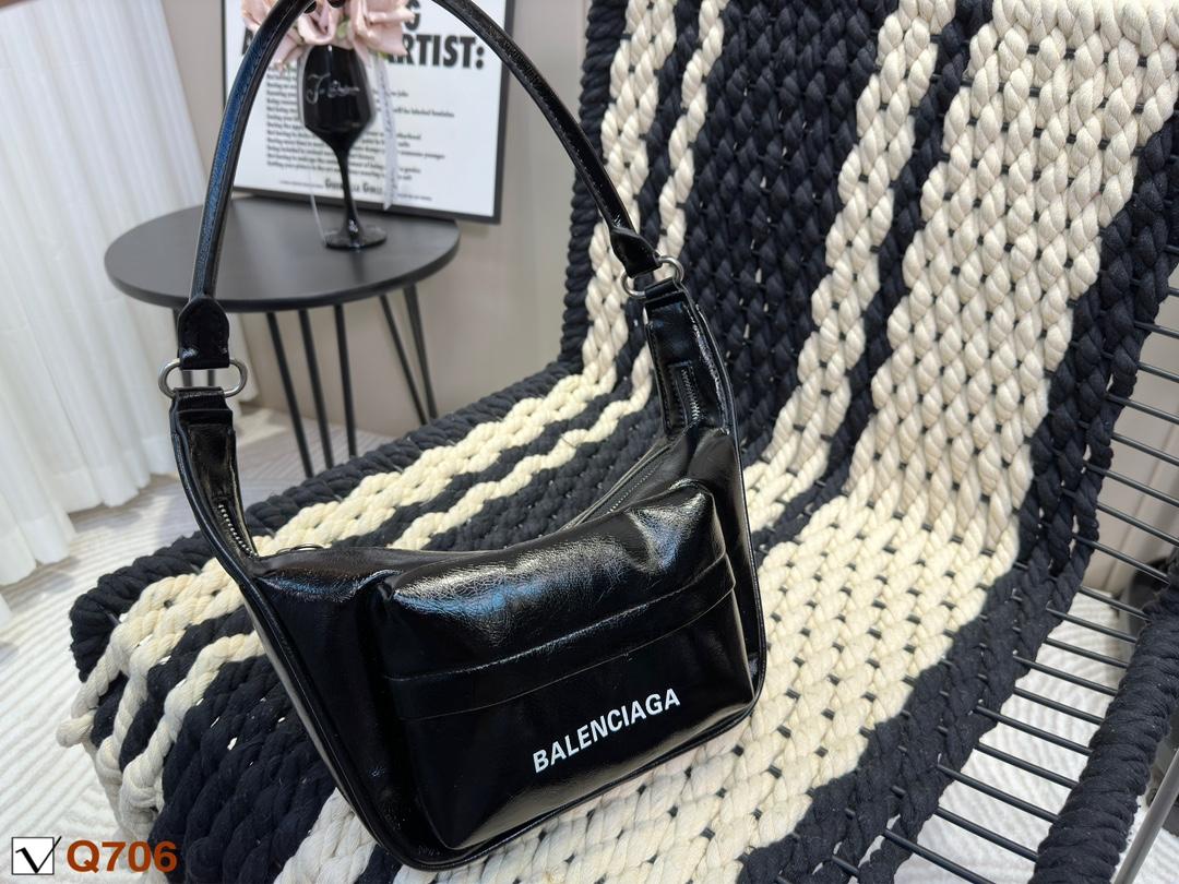 Replica Balenciaga Bag 24*16CM