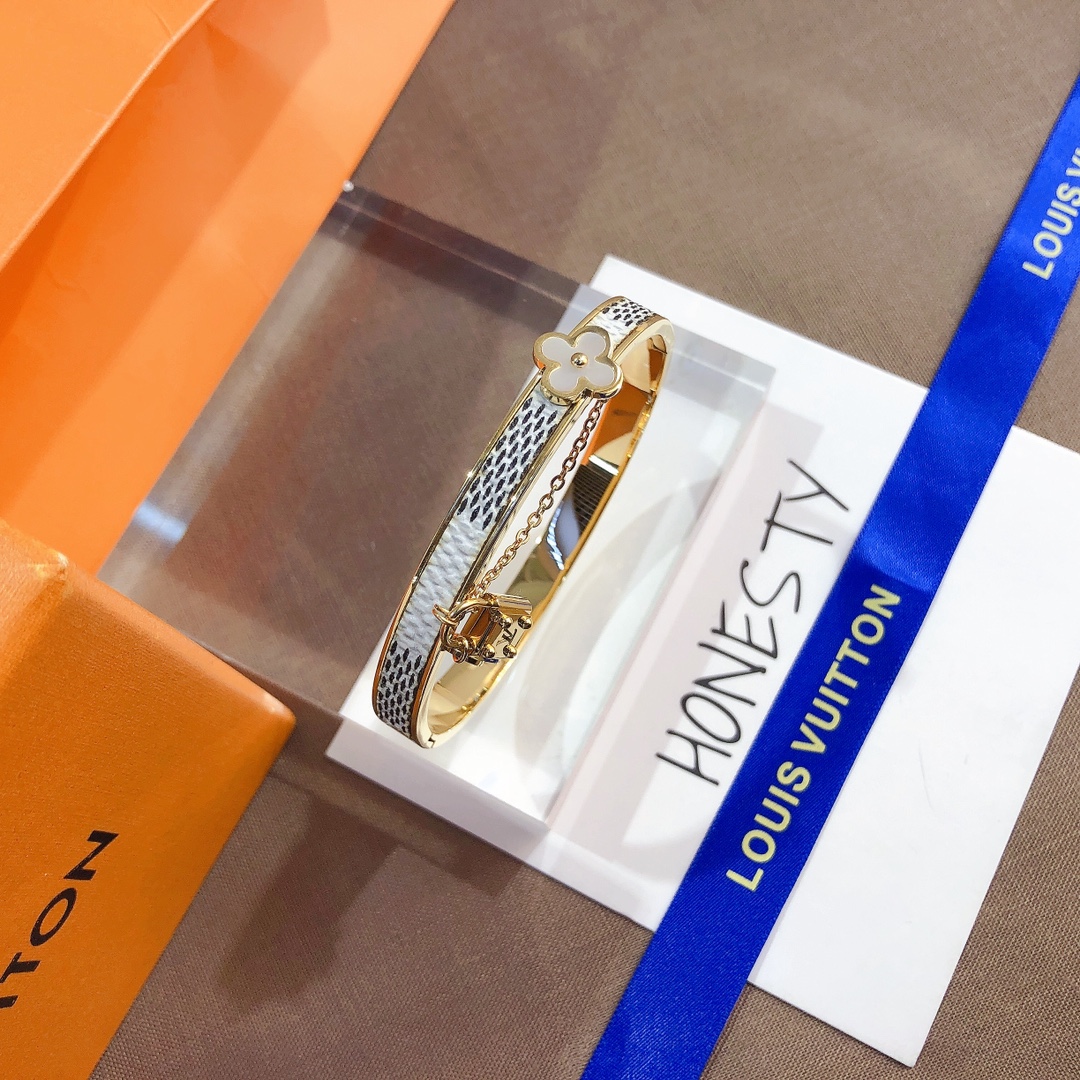 Replica LOUIS VUITTON Bangle