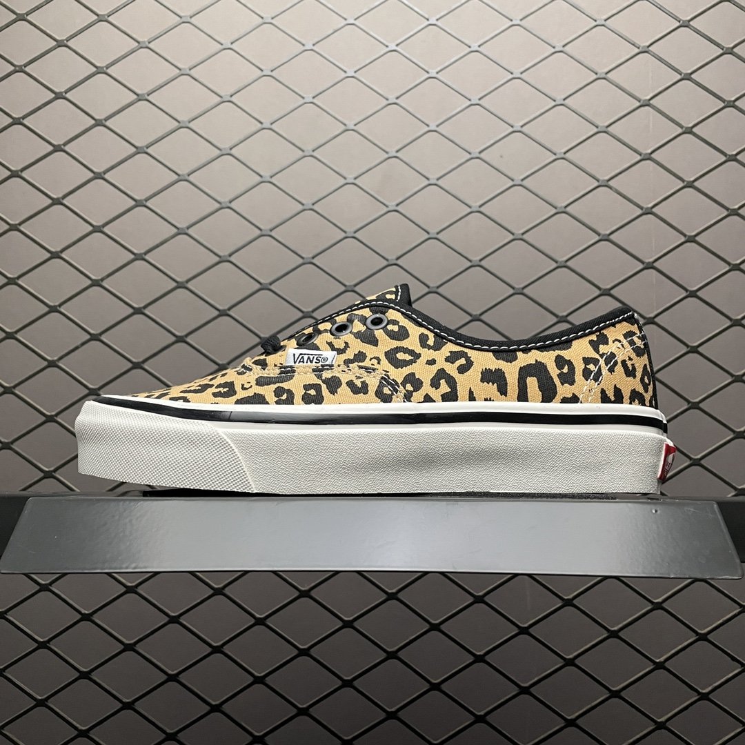 Replica Vans Shoe Vans Authentic 44 DX35-44