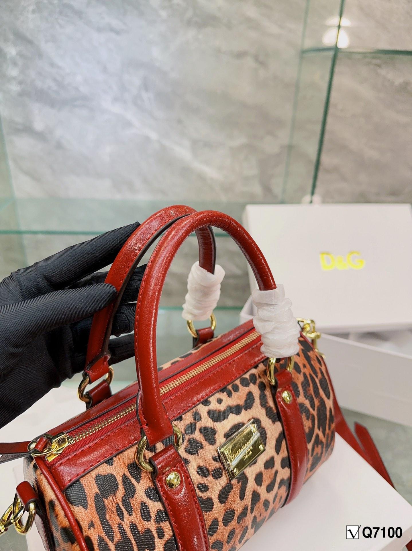 Replica Dolce Gabbana Bag 22*15CM