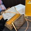 Replica Louis Vuitton Bag 22*13CM