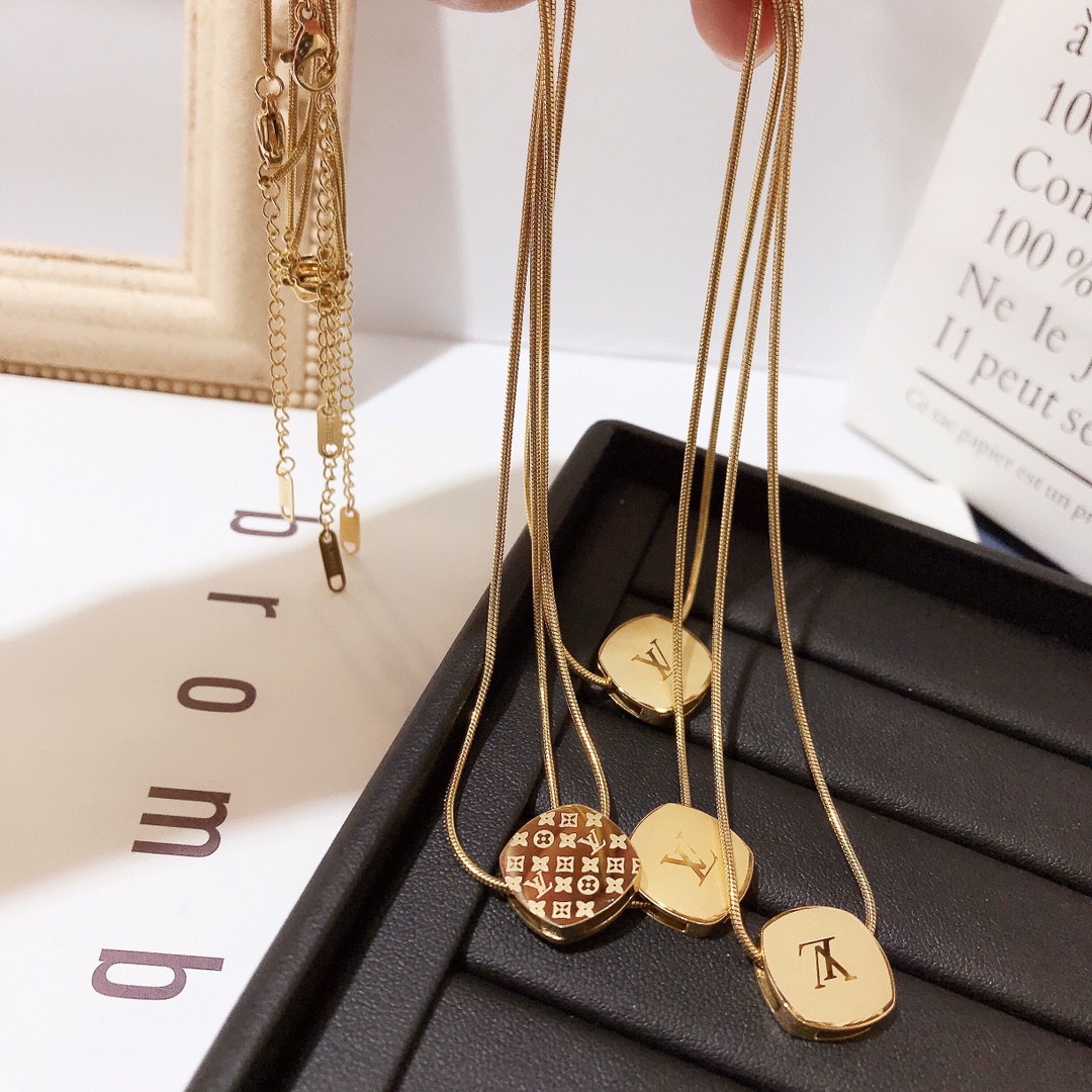Replica LOUIS VUITTON Necklace