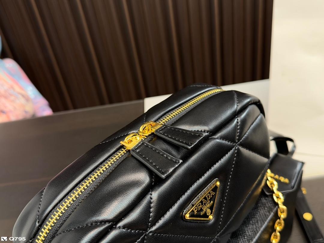 Replica Prada Bag 22*12CM