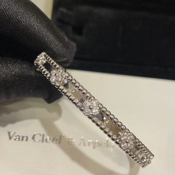 Replica VanCleef Arpels Bangle