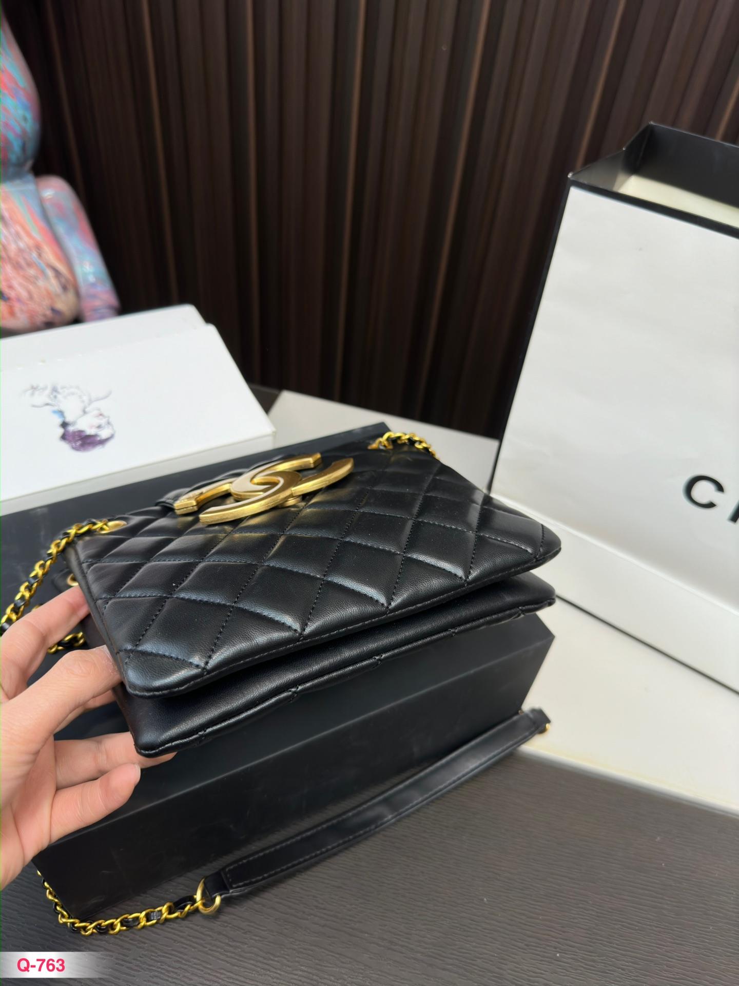 Replica Chanel Bag 19*21CM