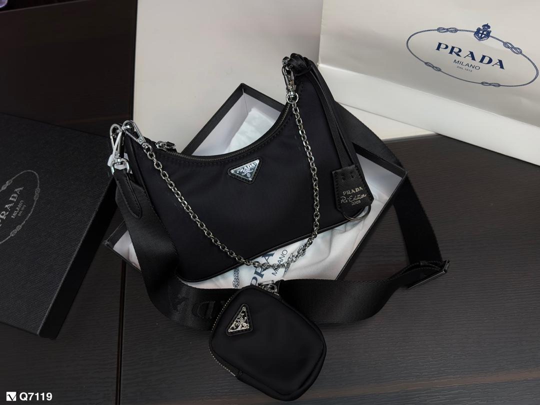 Replica Prada Bag 22*11CM