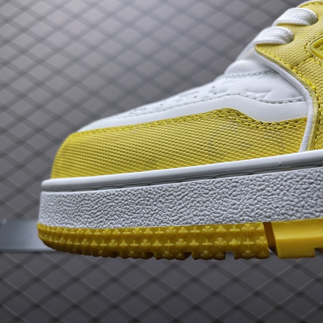 Replica Louis Vuitton Shoe Louis Vuitton LV Trainer Size 38-45 Yellow White