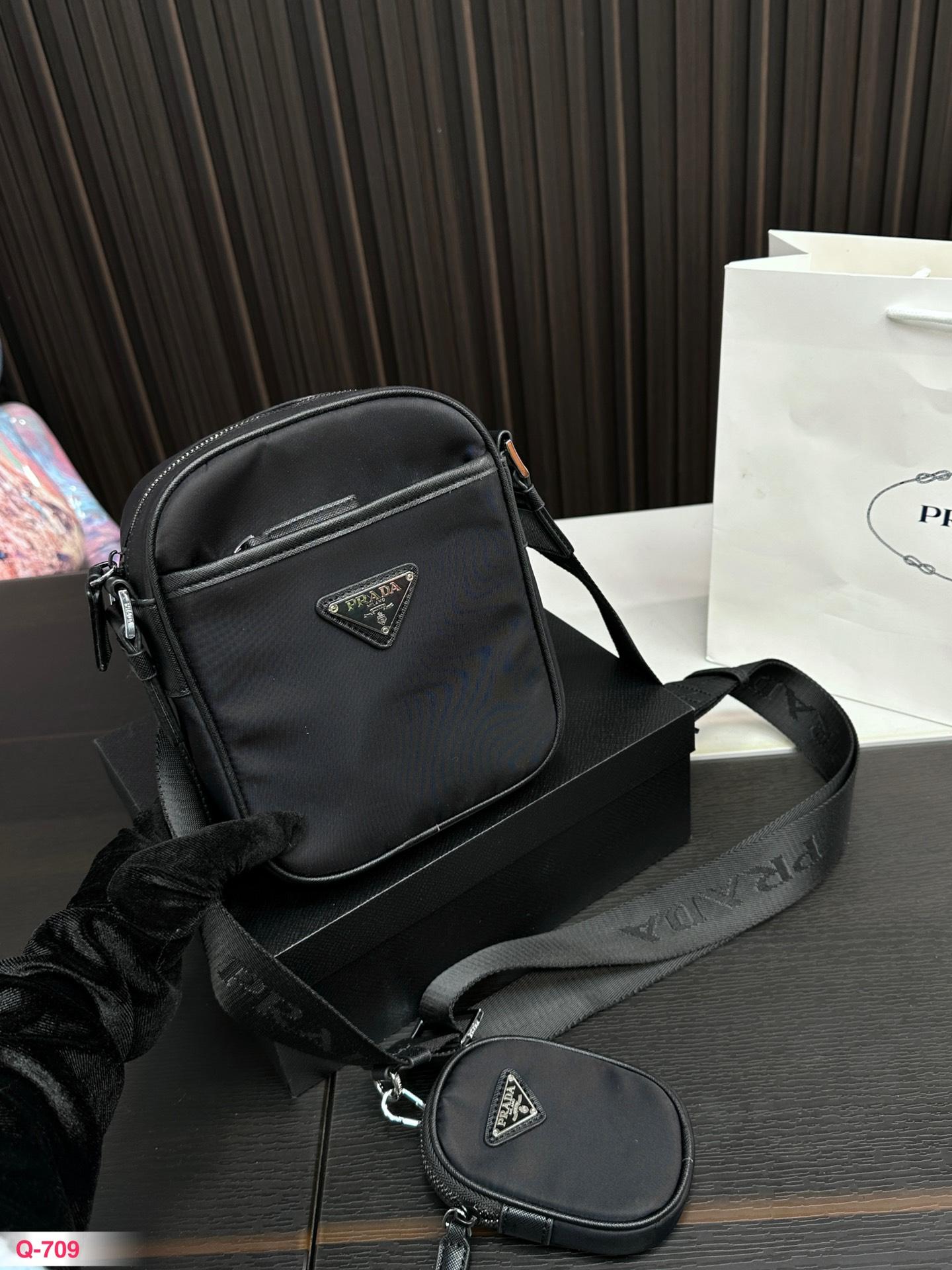 Replica Prada Bag 20*16CM