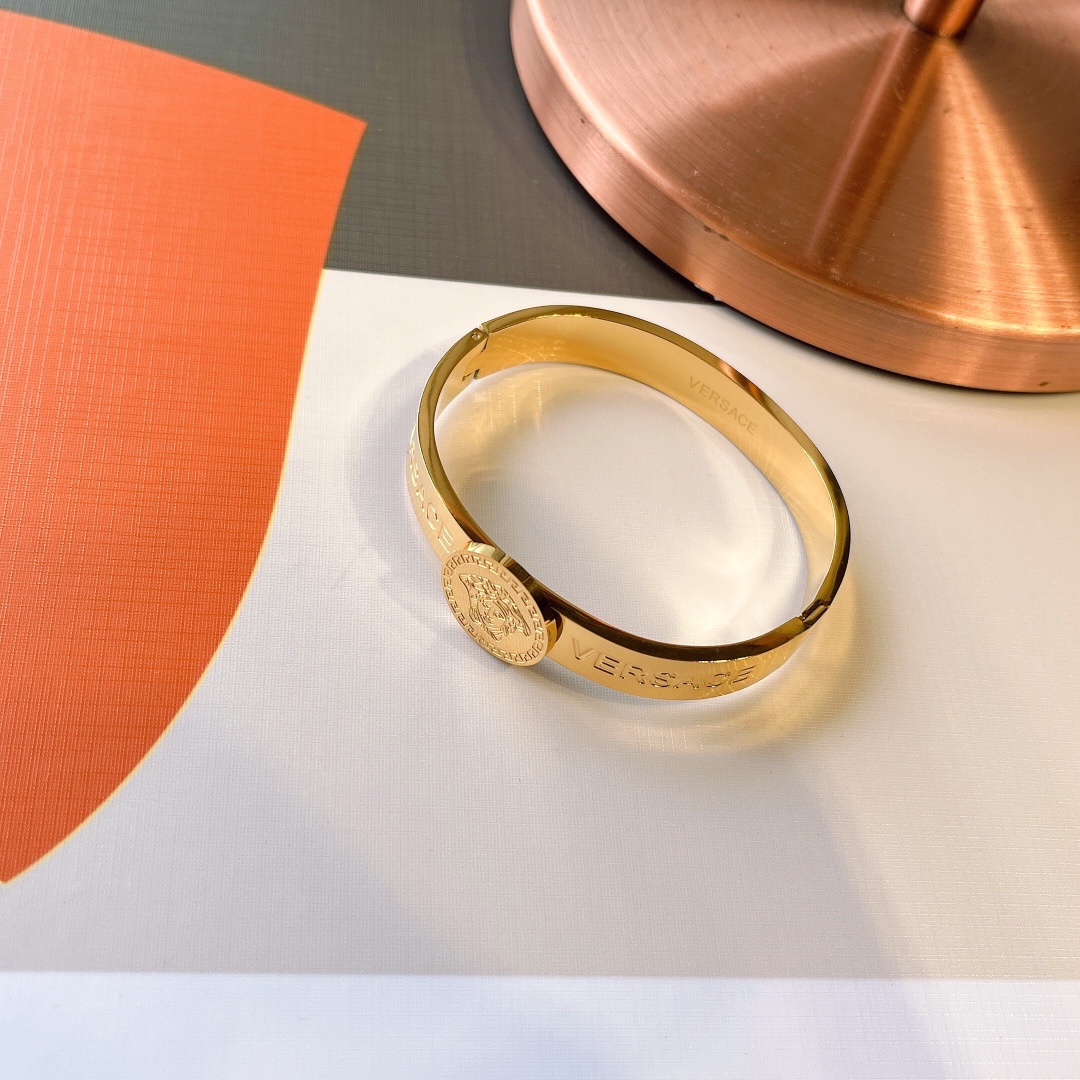 Replica VERSACE Bangle
