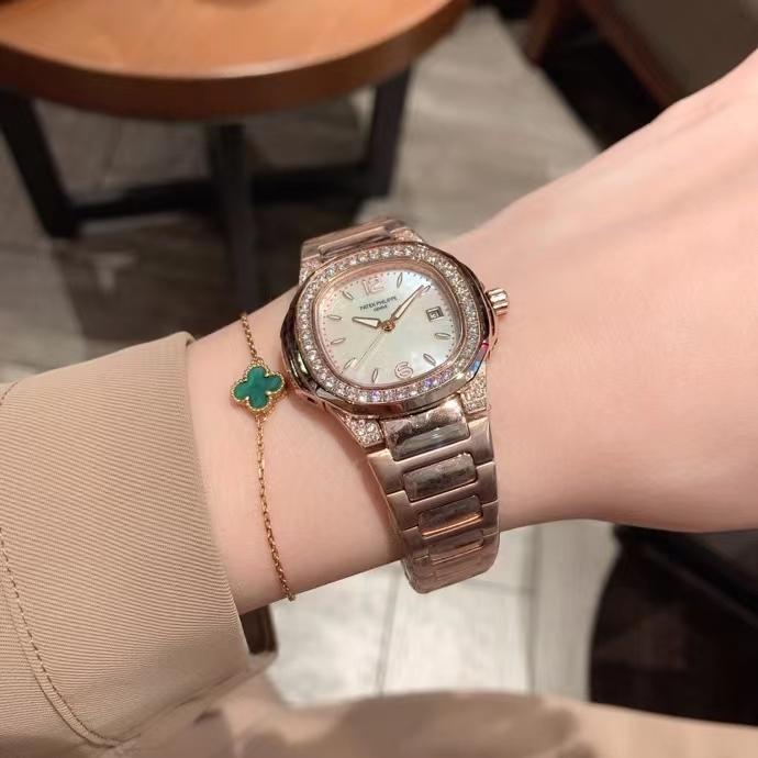 Replica Patek Philippe Nautilus 904l Stainless Steel quartz movement Watch 33mm