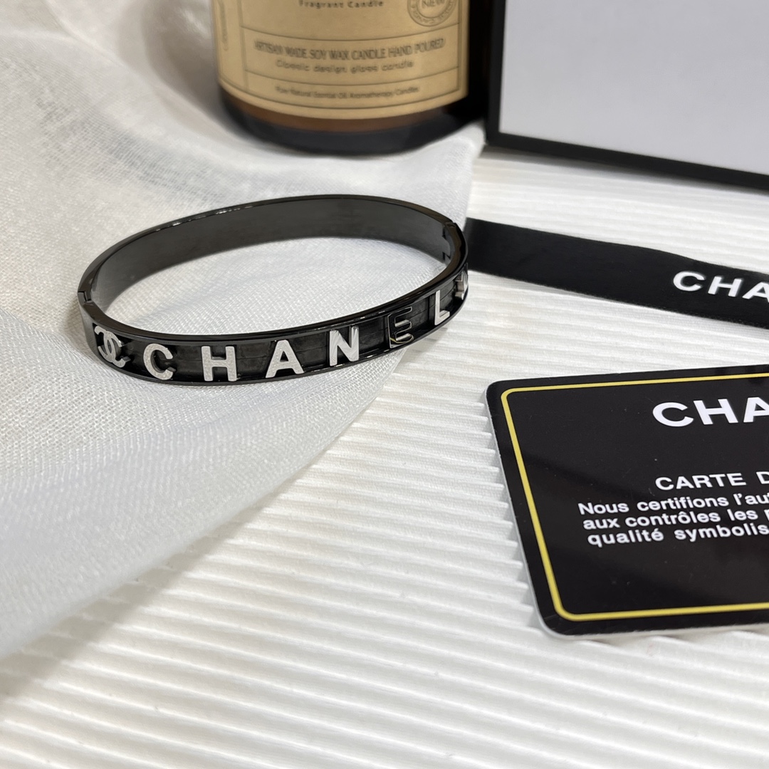 Replica CHANEL Bangle