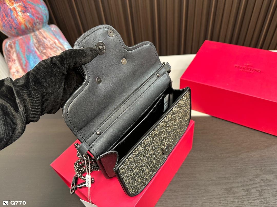 Replica Valentino Bag 20*11CM/27*13CM