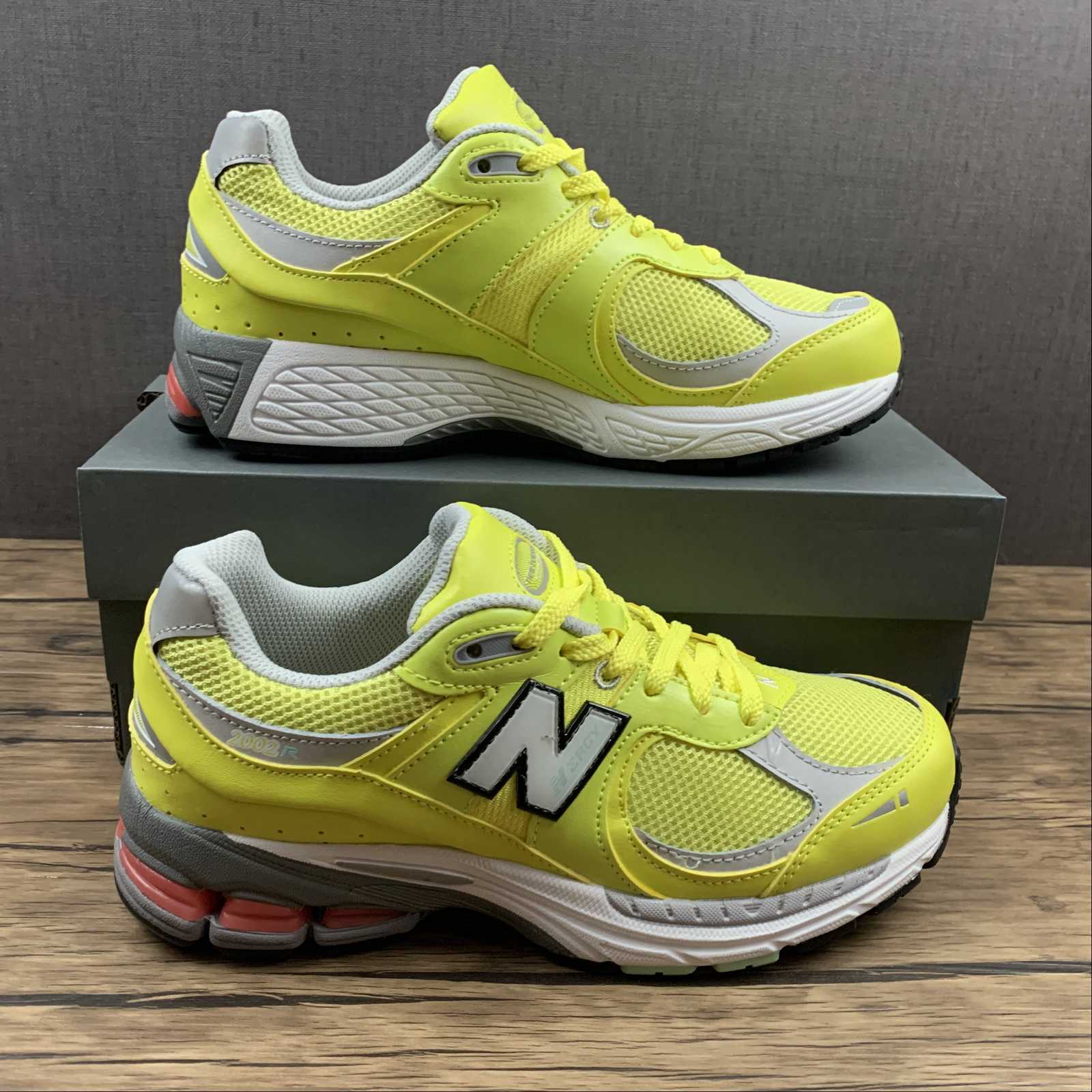 Replica New Balance Shoe New Balance NB2002 M2002RLC  36-45