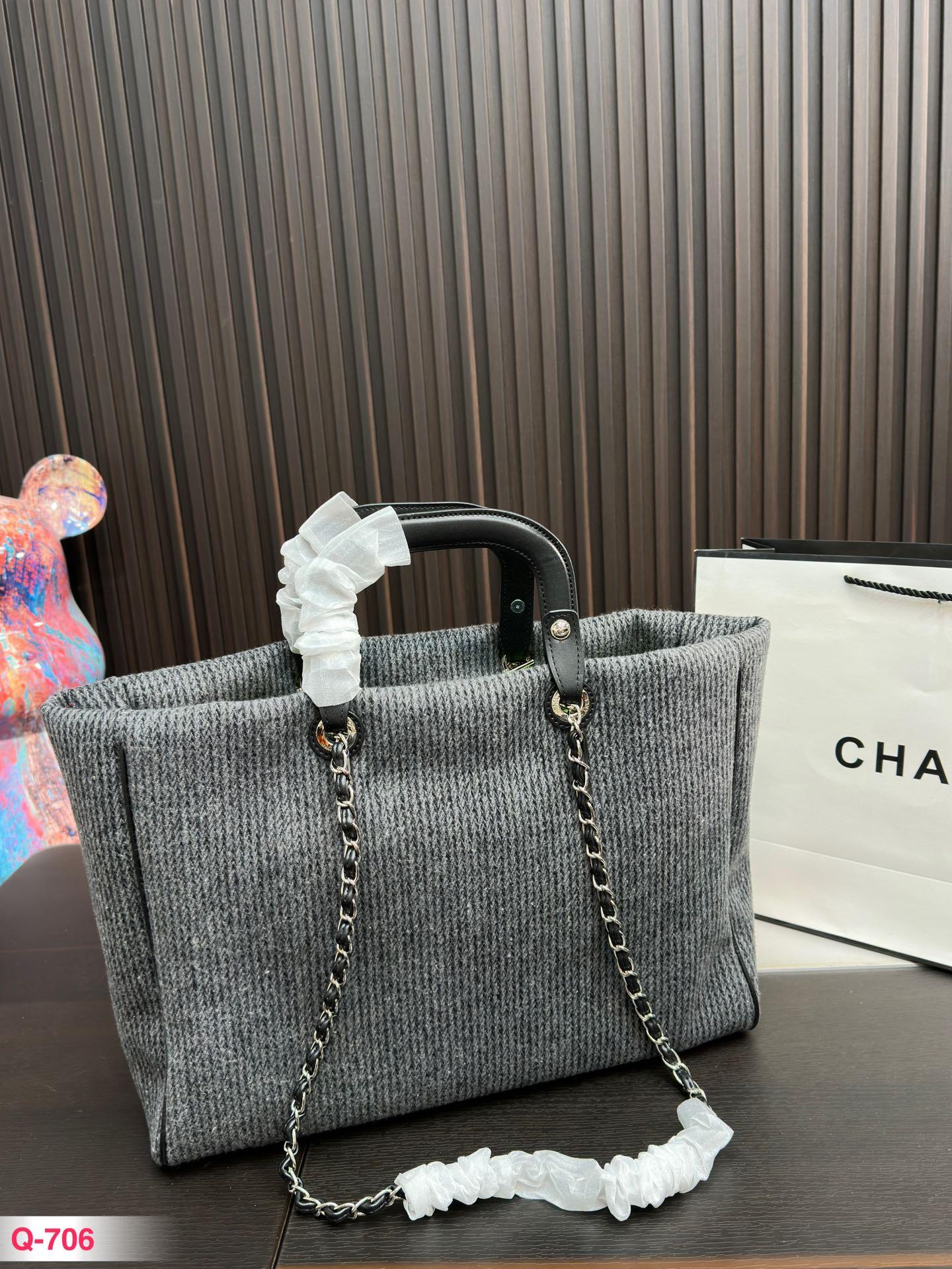 Replica Chanel Bag 40*30CM