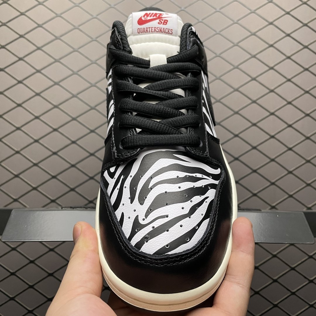 Replica Nike Dunk SB Shoe Quartersnacks x Nike Dunk Low ZeberDM3510-001 Size 36-46