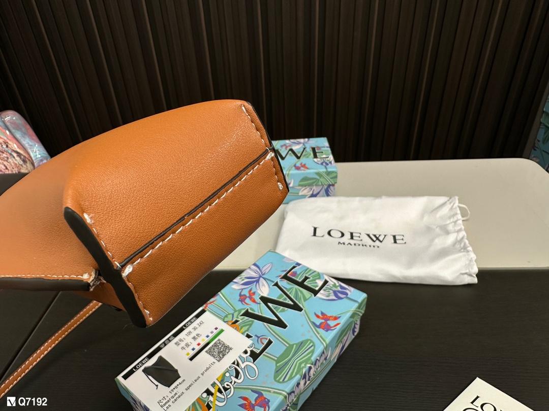Replica LOEWE Bag 17*8CM