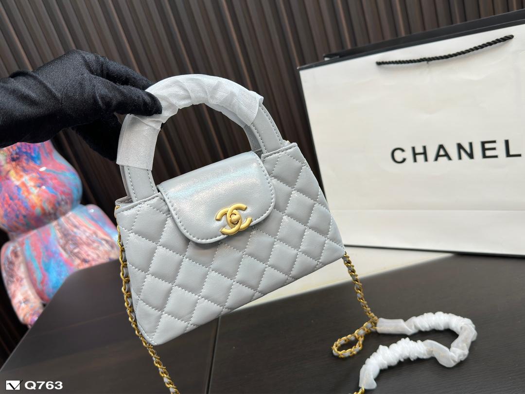 Replica Chanel Bag 12*20CM