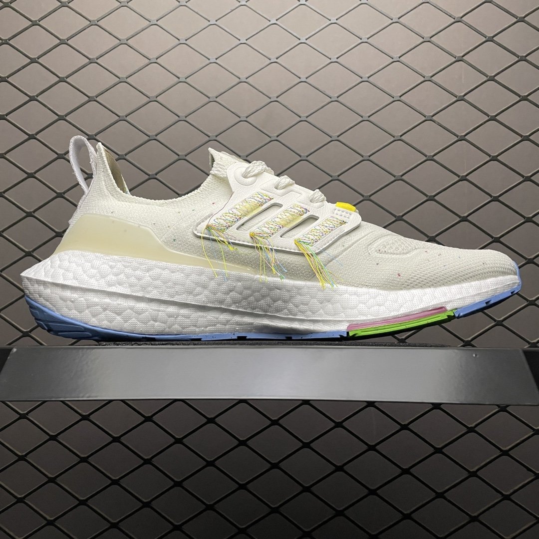 Replica Adidas Shoe Adidas Ultra Boost UB22HQ3731 Size 39-48 27TCEE101