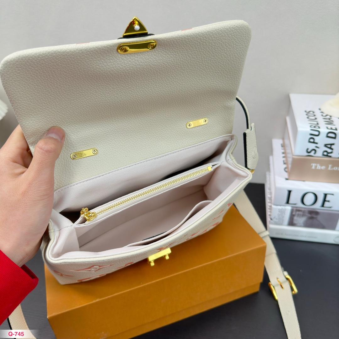 Replica Louis Vuitton Bag 24*16CM