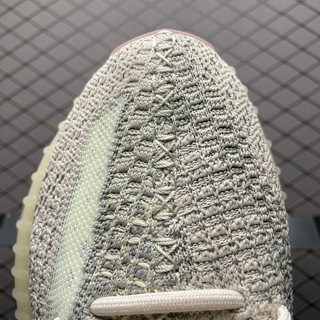 Replica Adidas Yeezy Shoe Adidas Yeezy Boost 350V2  FW5318 Size 3