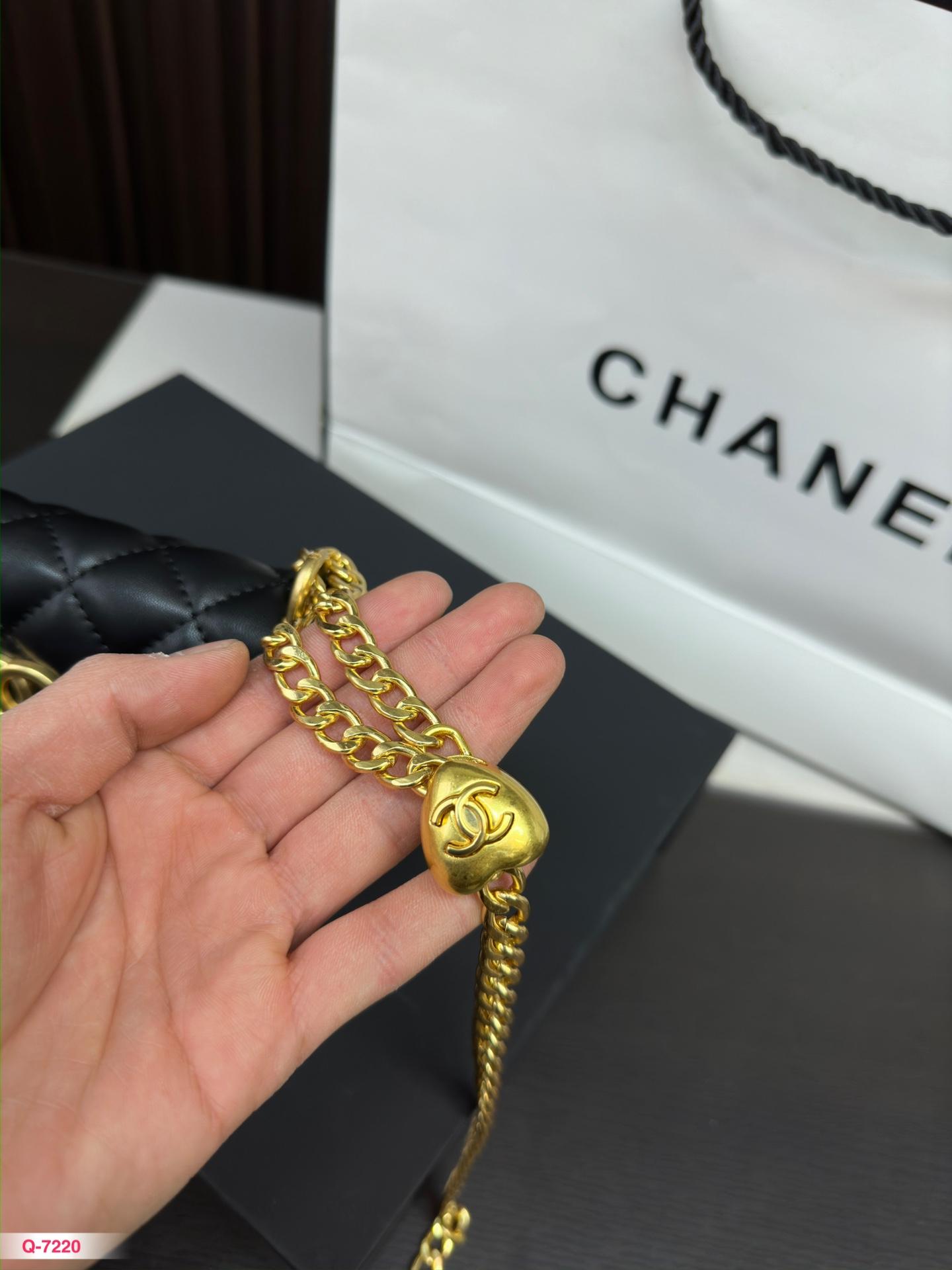 Replica Chanel Bag 18*12CM