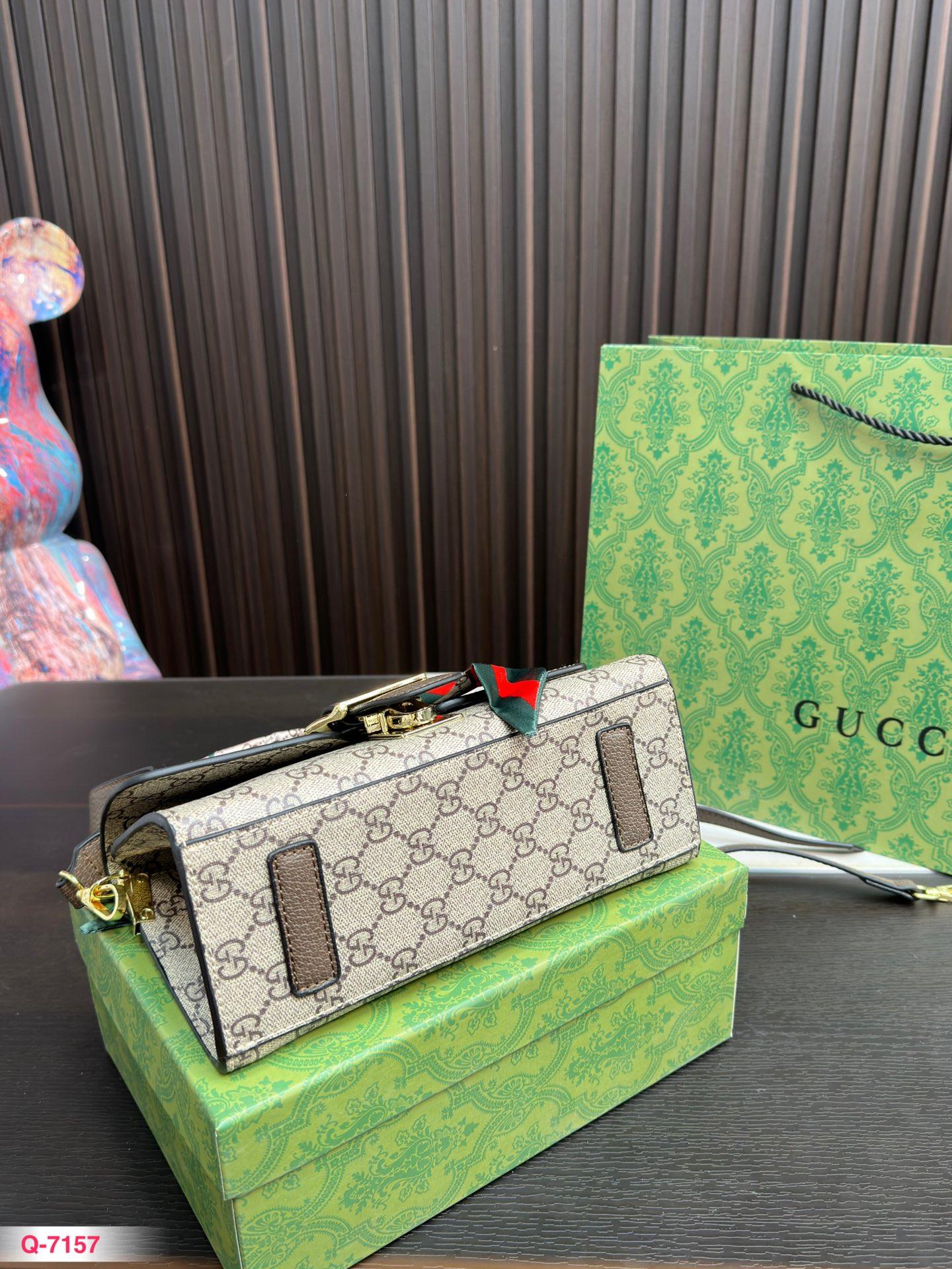 Replica Gucci Bag 23*13CM