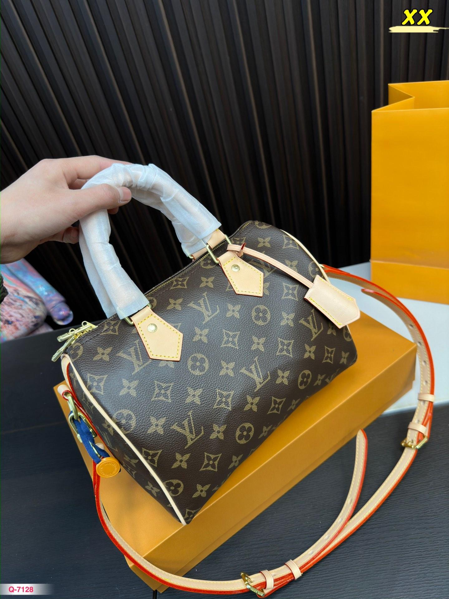 Replica Louis Vuitton Bag 20*25CM